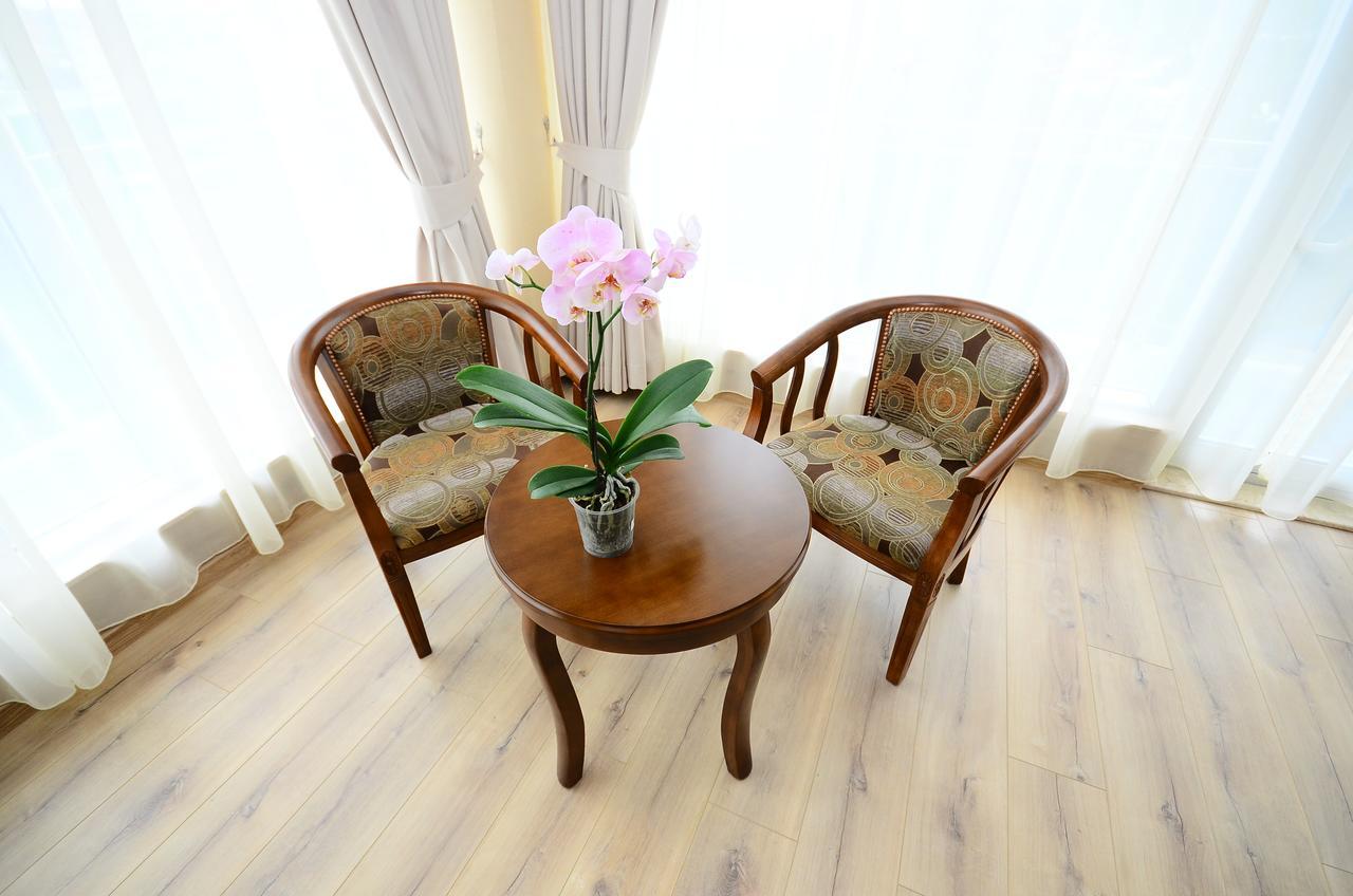 Hotel 725 B บาทูมิ ภายนอก รูปภาพ
