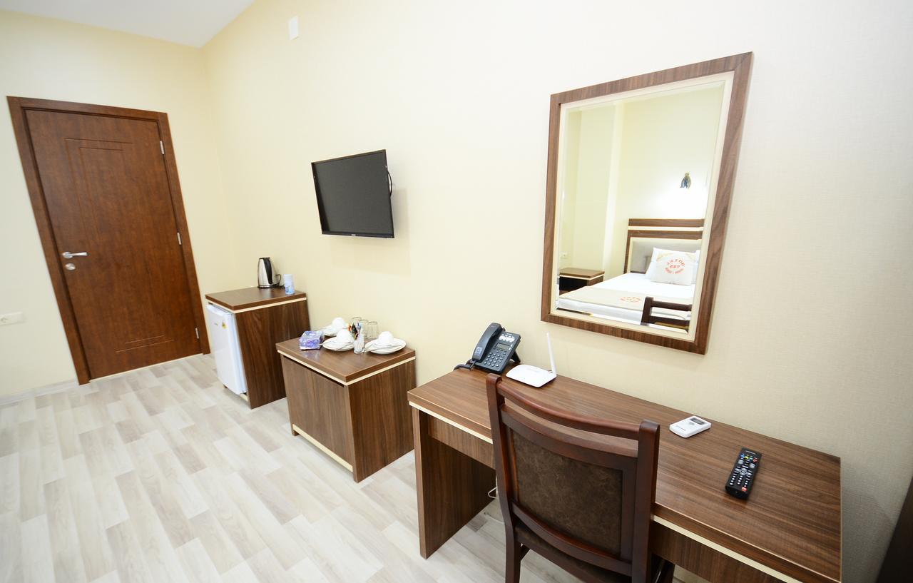Hotel 725 B บาทูมิ ห้อง รูปภาพ