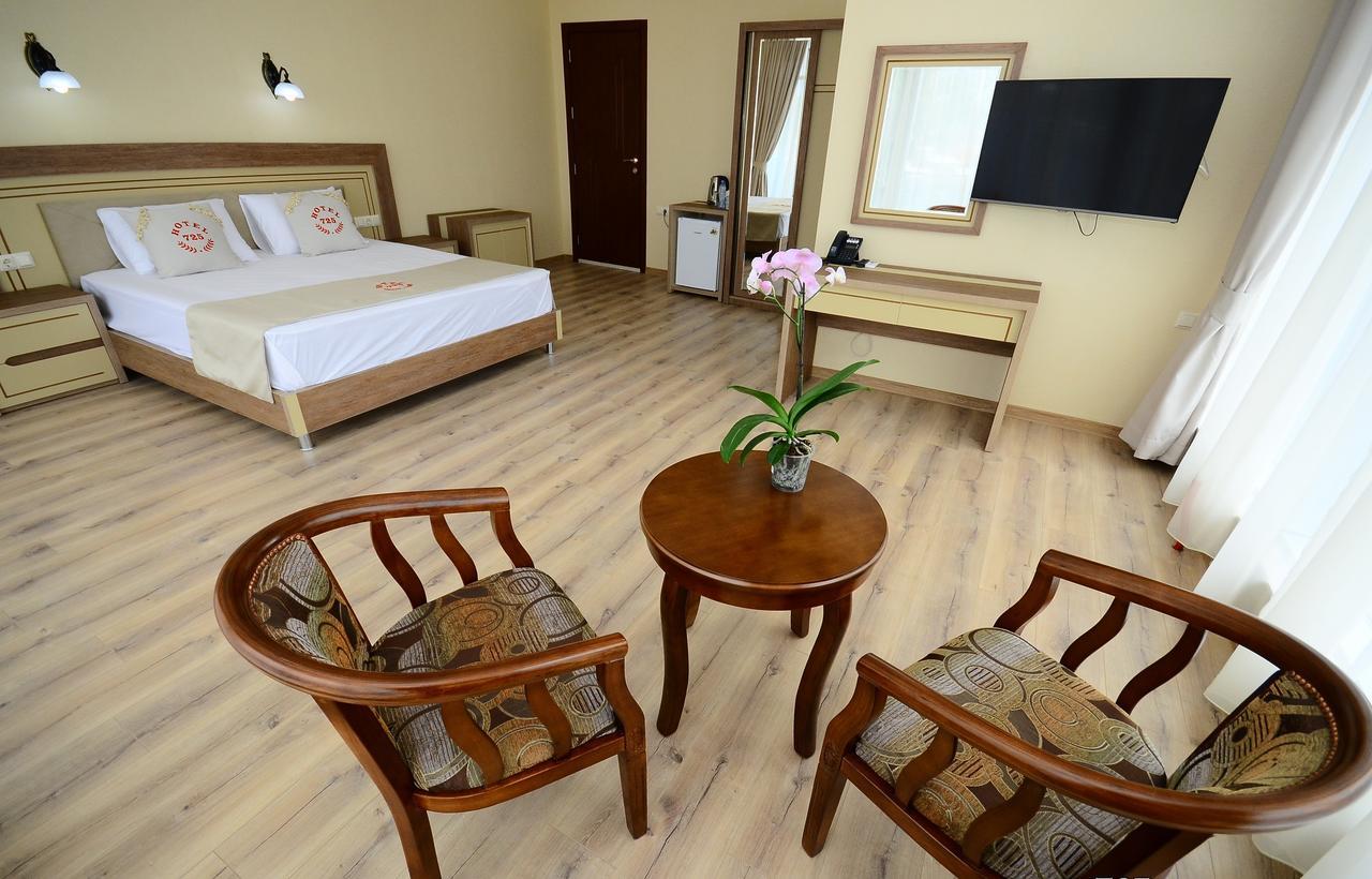 Hotel 725 B บาทูมิ ภายนอก รูปภาพ